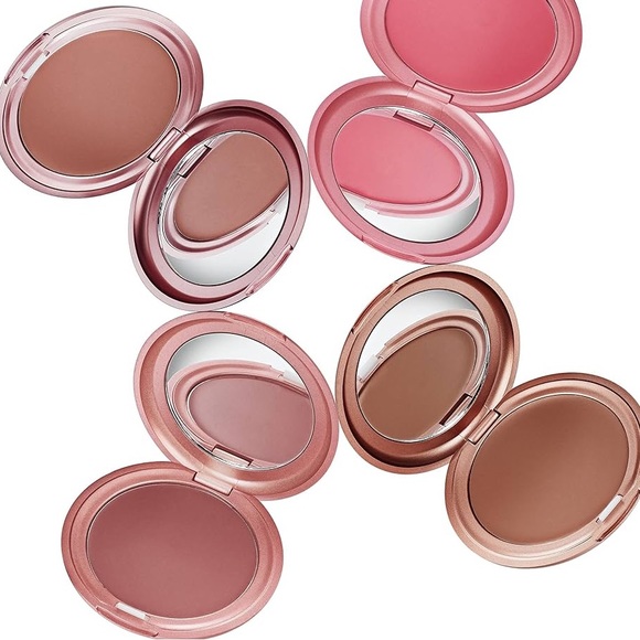 stila Convertible Color Dual Lip & Cheek Cream in Shade Magnolia (Nude Mauve) - Picture 9 of 16